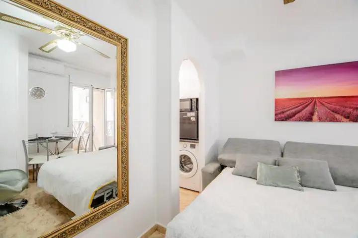Inteiro Acolhedor Perto Da Apartamento